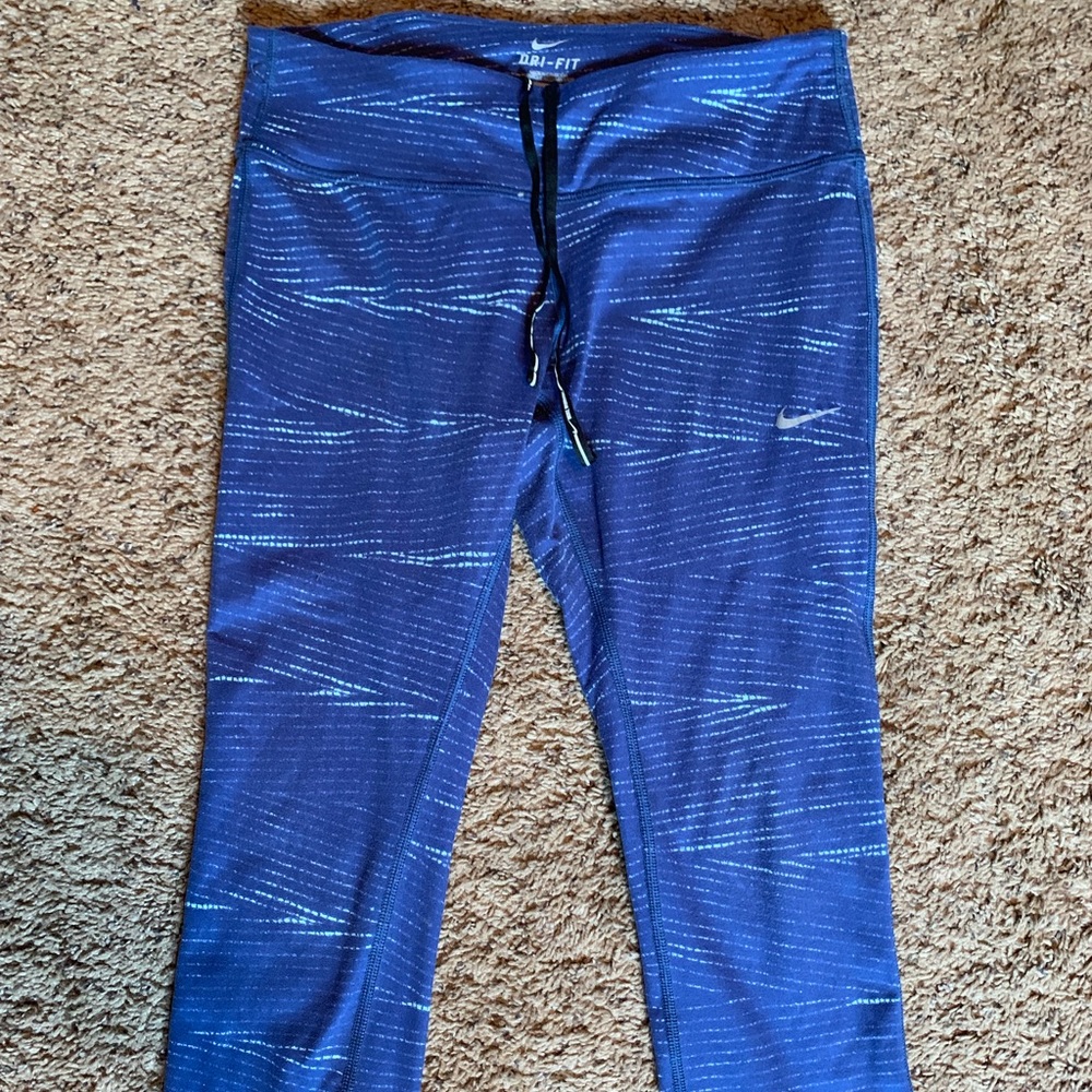 Nike Dri Fit Capris
